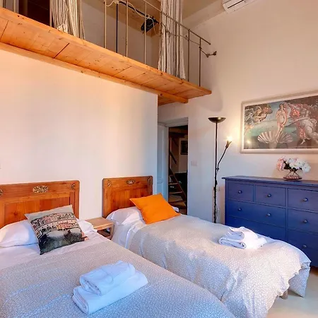 Apartment Pitti 24 *